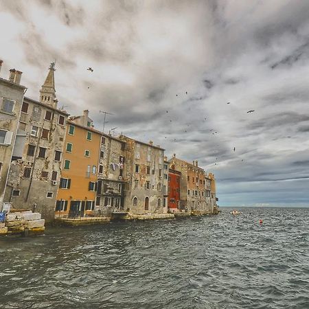 Apartment Sea View Rovinj Exteriör bild